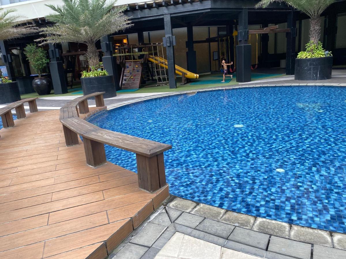 Penthouse Perfection Air Makati Manila Exterior foto